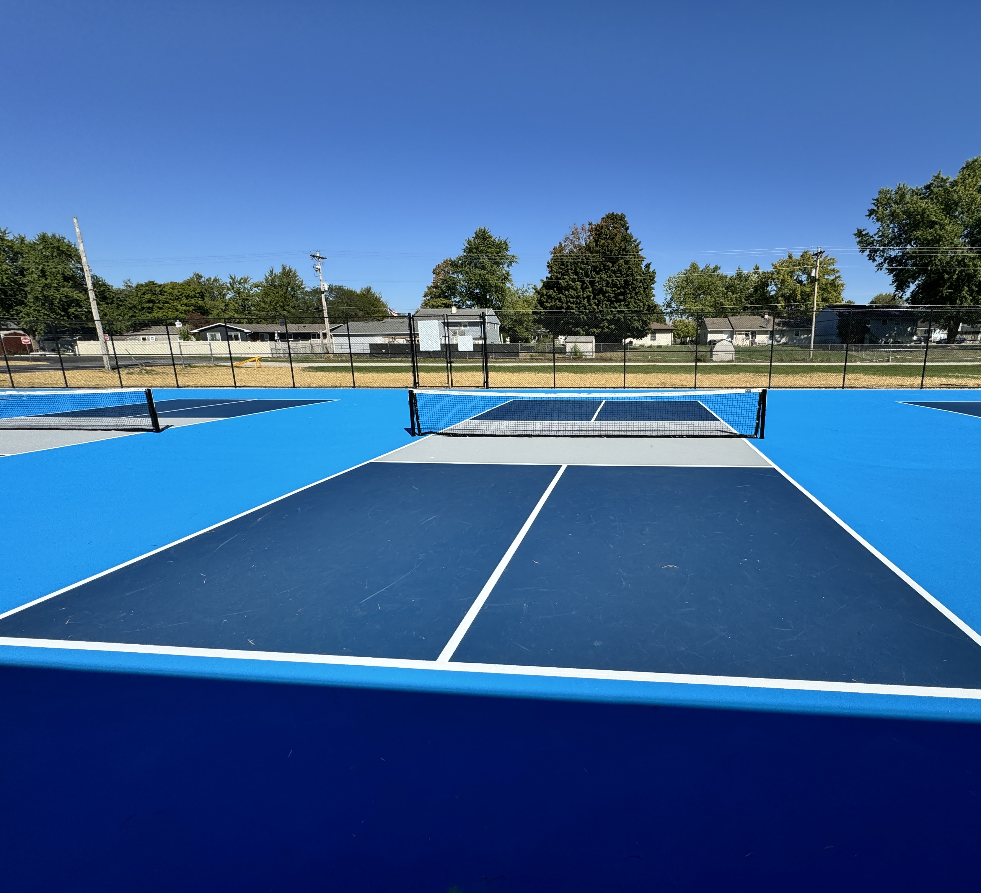 Single Pickleball Court